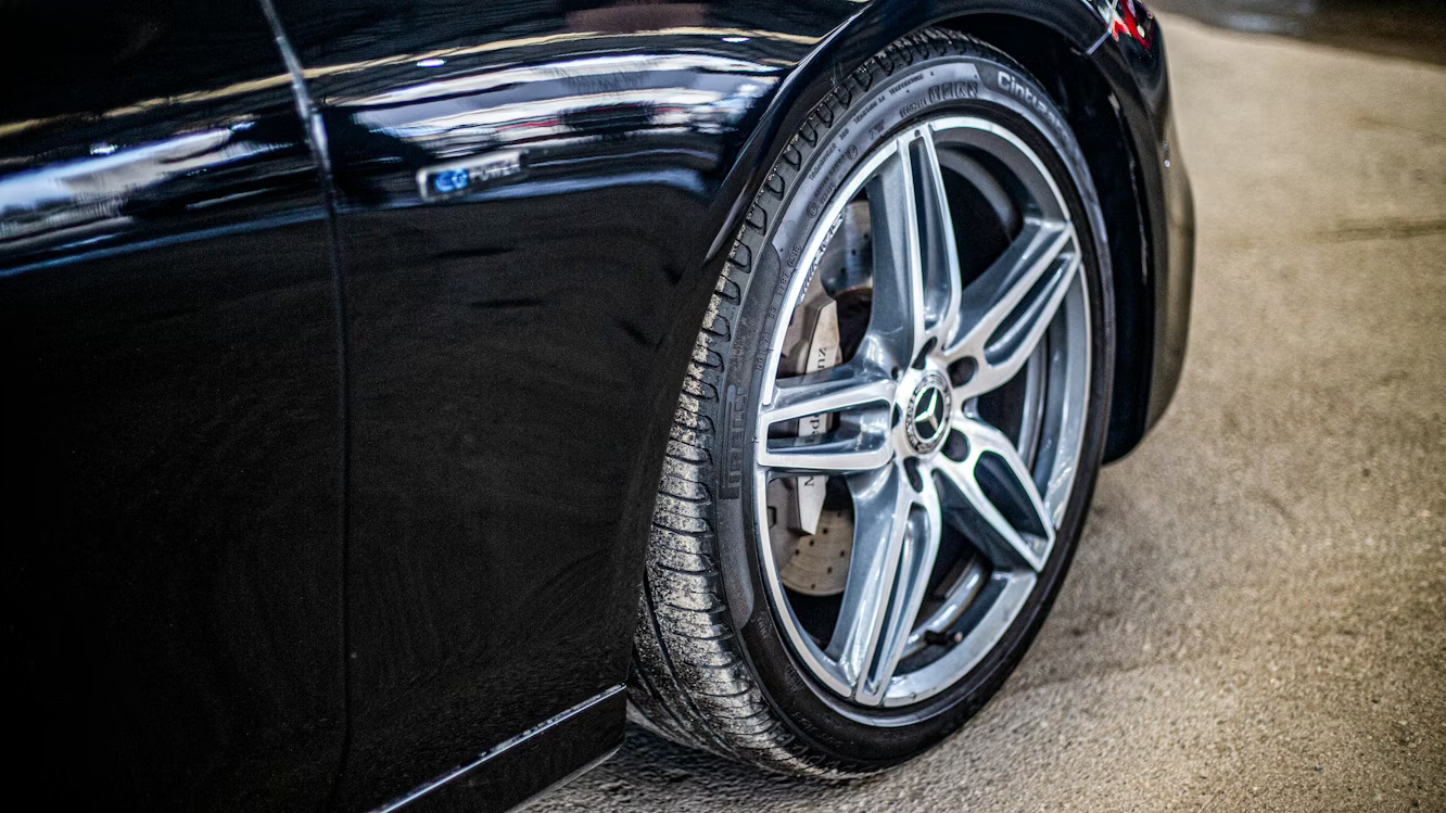 Mobile tyre fitting service in Scunthorpe